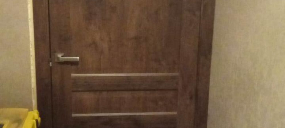 Установка межкомнатных дверей в частном доме